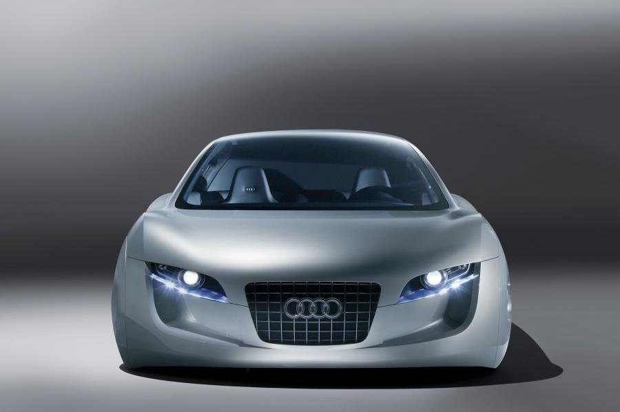  Audi RSQ Sport Coupe Concept 2004 года  (фото 10 из 19)